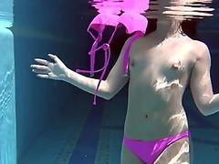 Jessica Lincoln hottest underwater girl