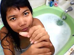 HD Bathtub Creamthroat Throatpie with Thai Teen Heather Deep