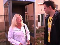 Old grandma is picked up for a good fucking